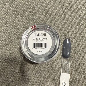 Revel Nail D753 Stowe Dip Powder
